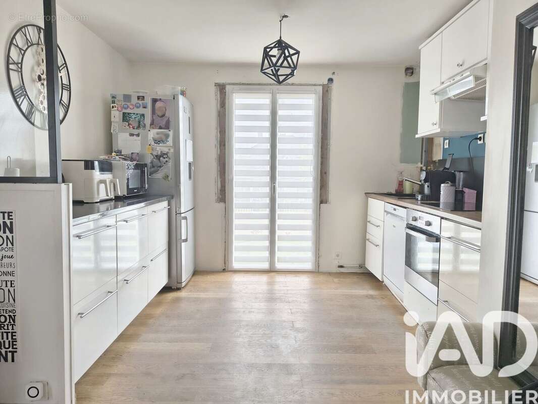 Photo 9 - Maison à SAINT-ARNOULT-EN-YVELINES