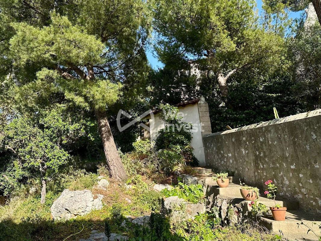 Maison à MARSEILLE-8E
