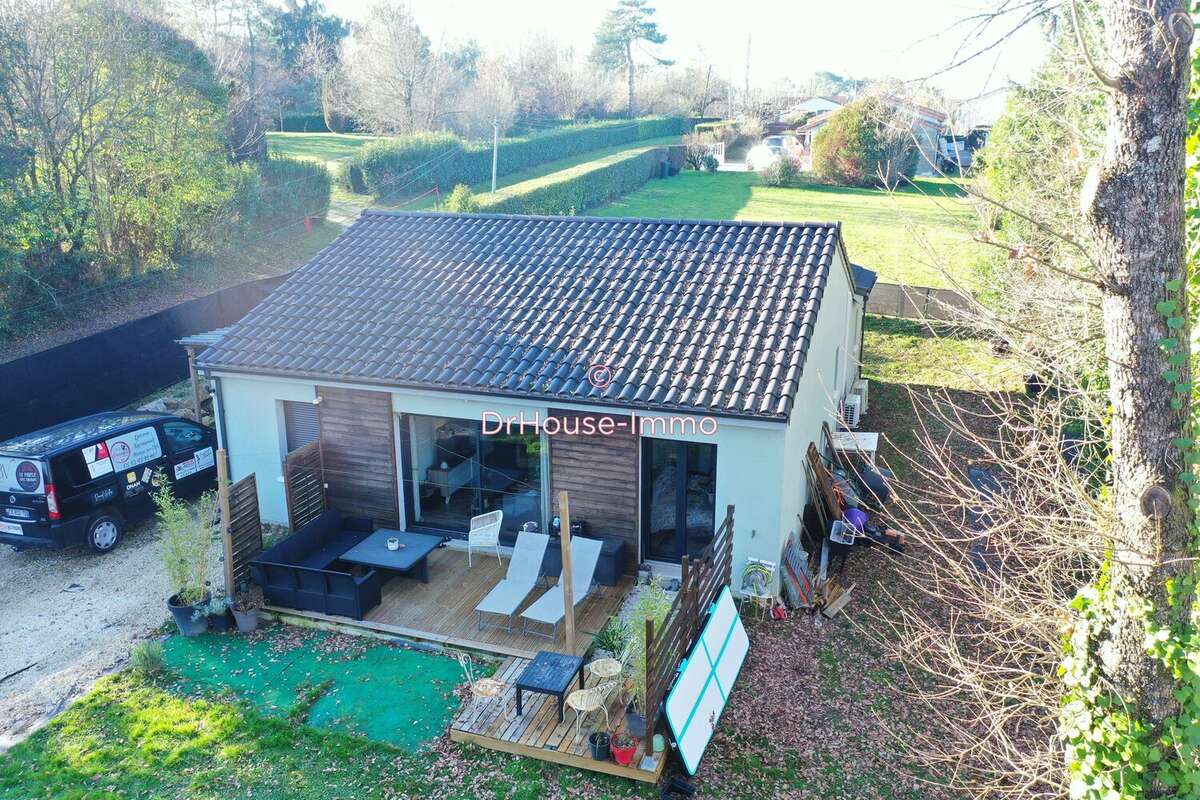 Maison à COULOUNIEIX-CHAMIERS