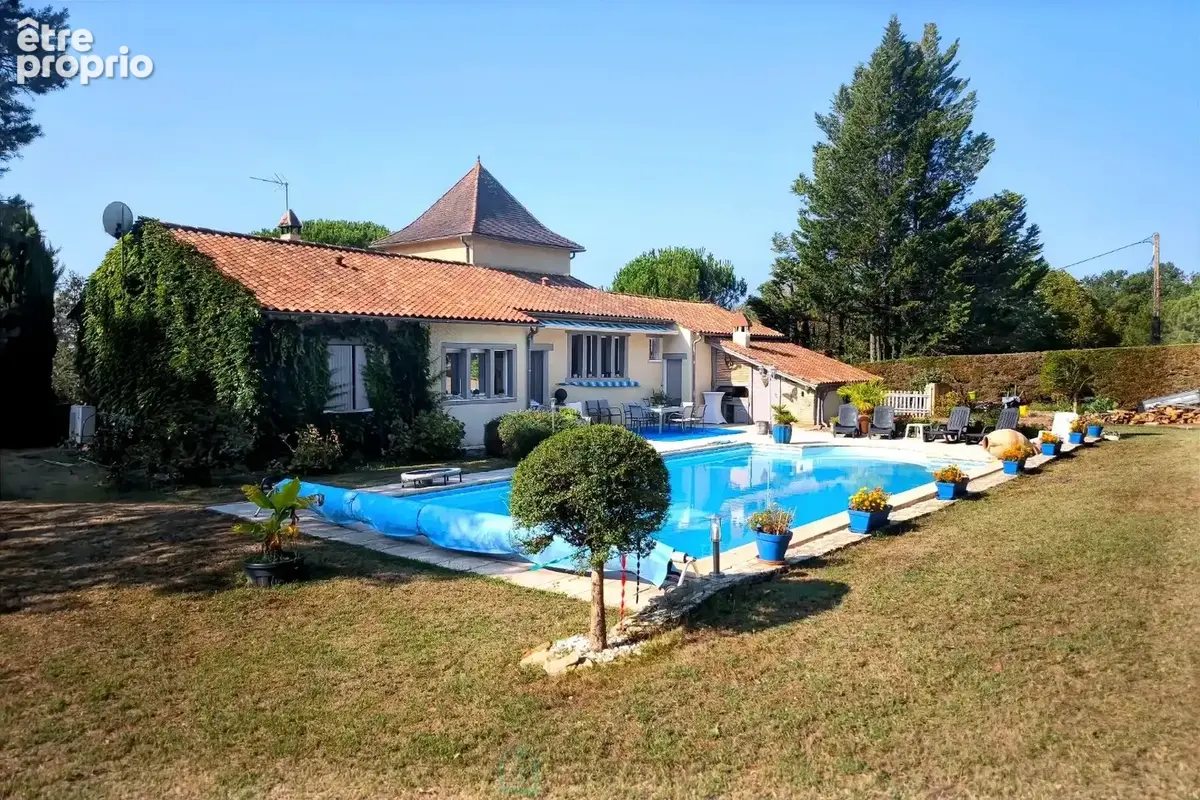 Maison contemporaine avec piscine, quartier residentiel - photo 2