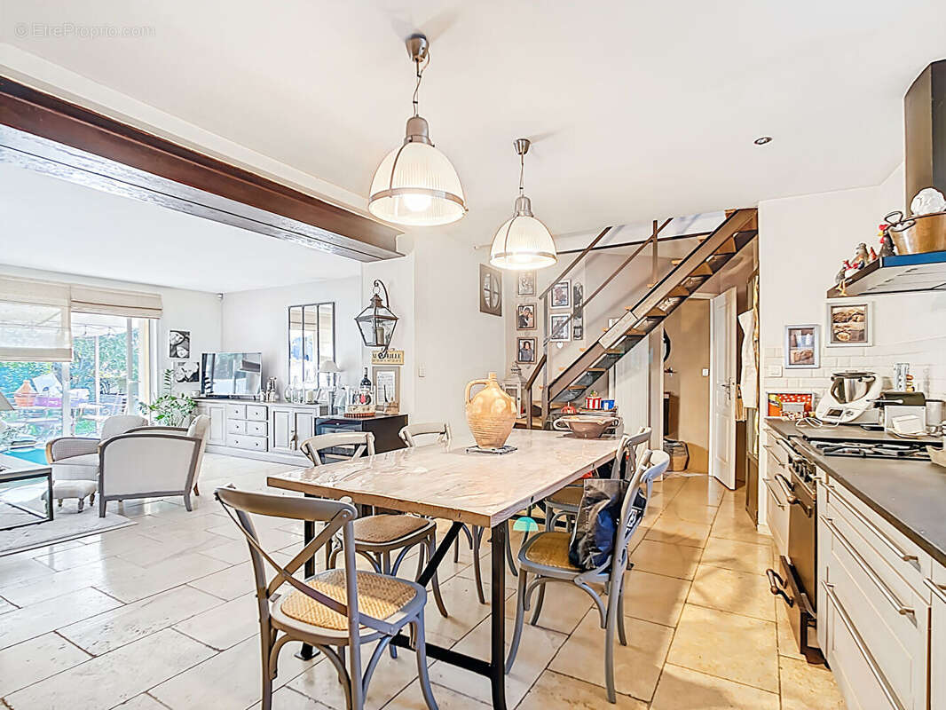 Maison à LA BOUILLADISSE