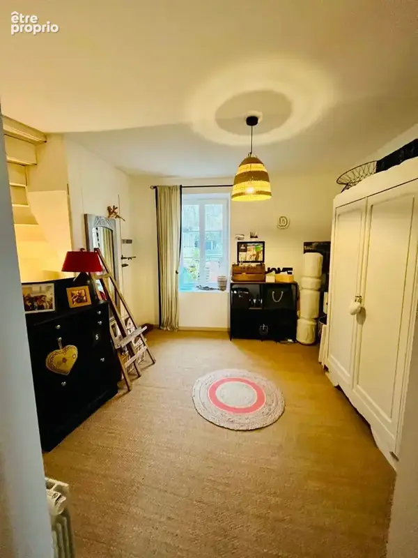 MAISON RENOVEE  de 174m2 avec piscine et garage - photo 9