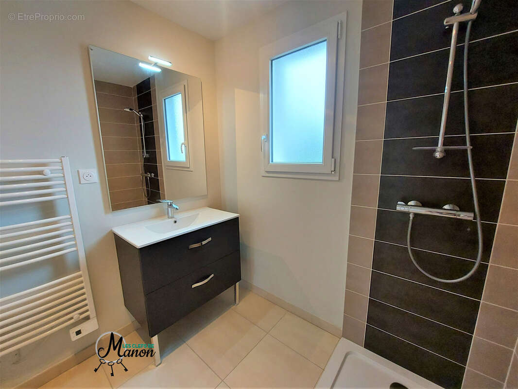 Maison à CHATEAUPONSAC