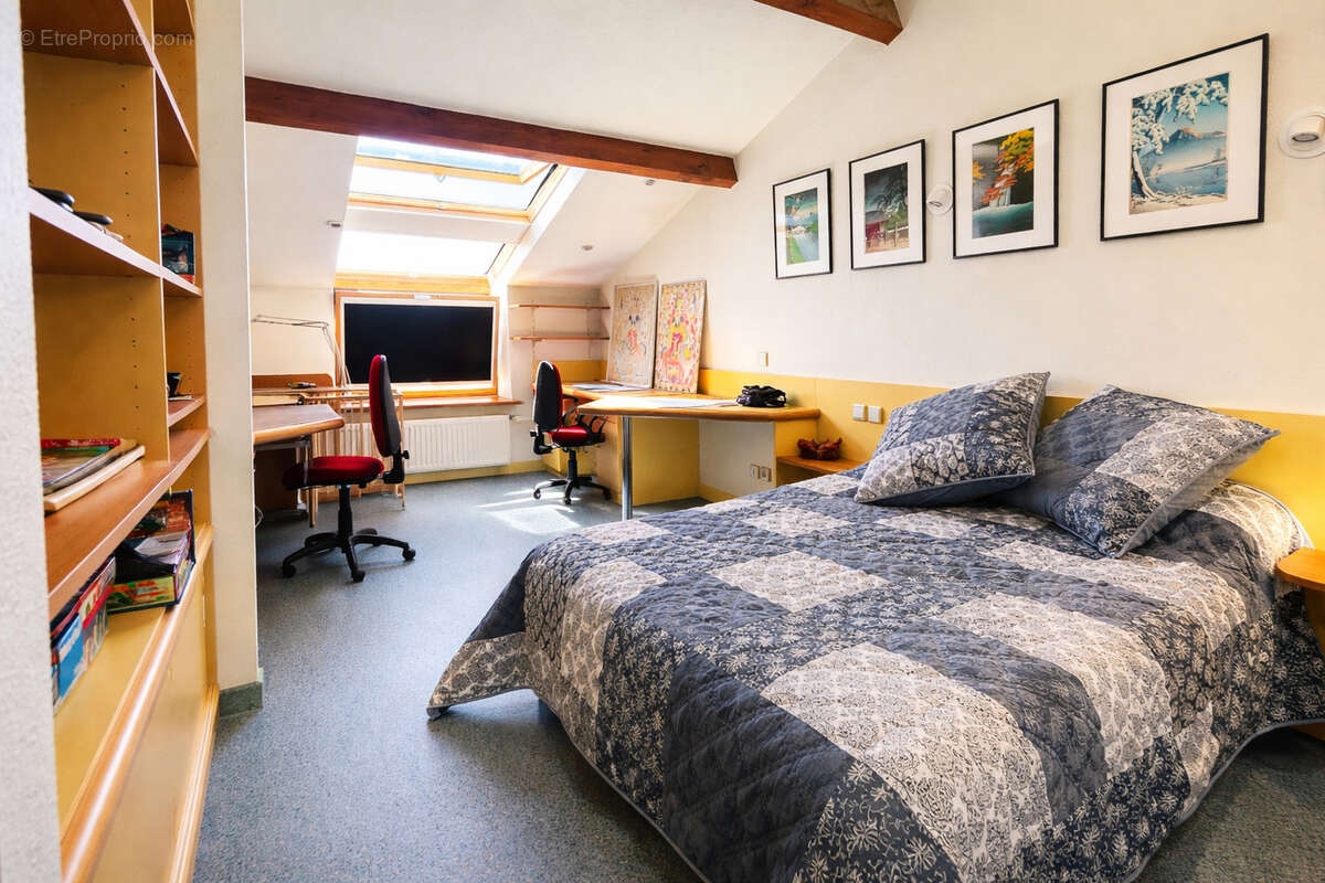 Maison à CLERMONT-FERRAND