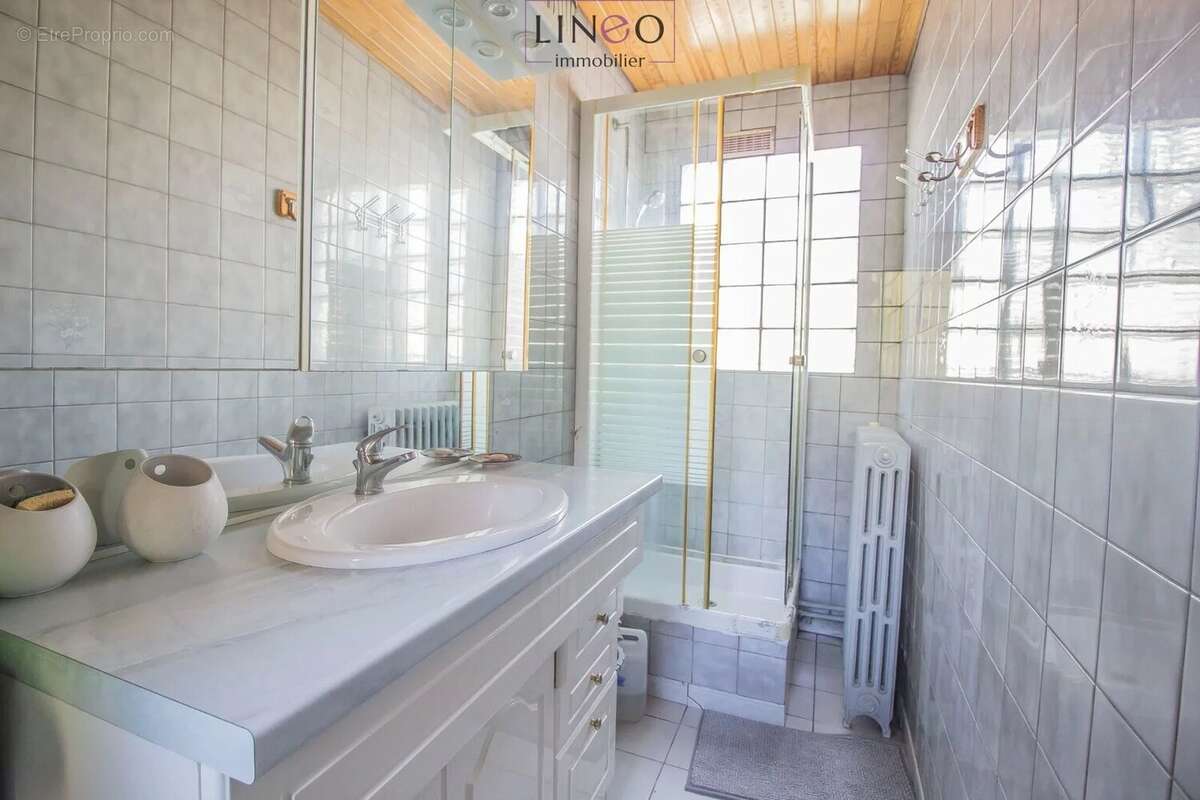 Maison à CHOISY-LE-ROI