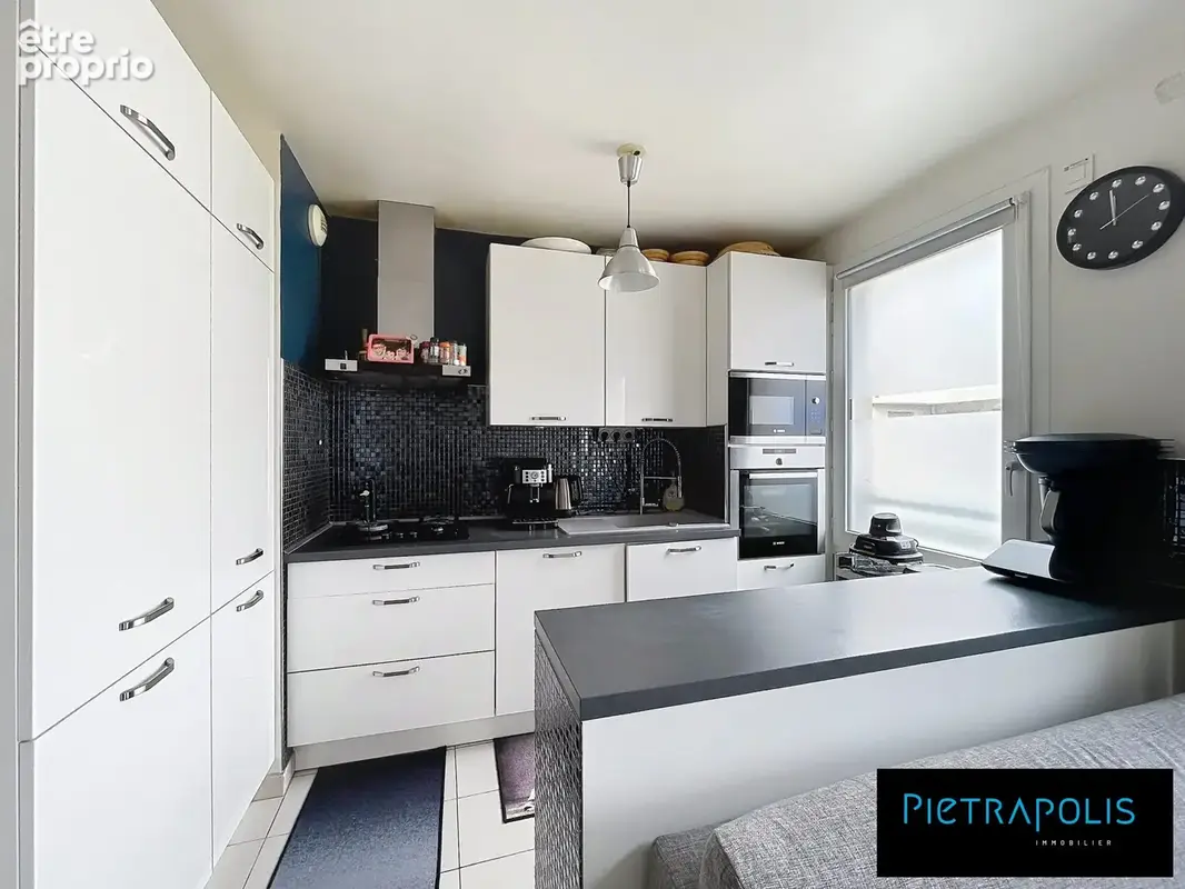 Appartement 64 m² à Drancy  - photo 4