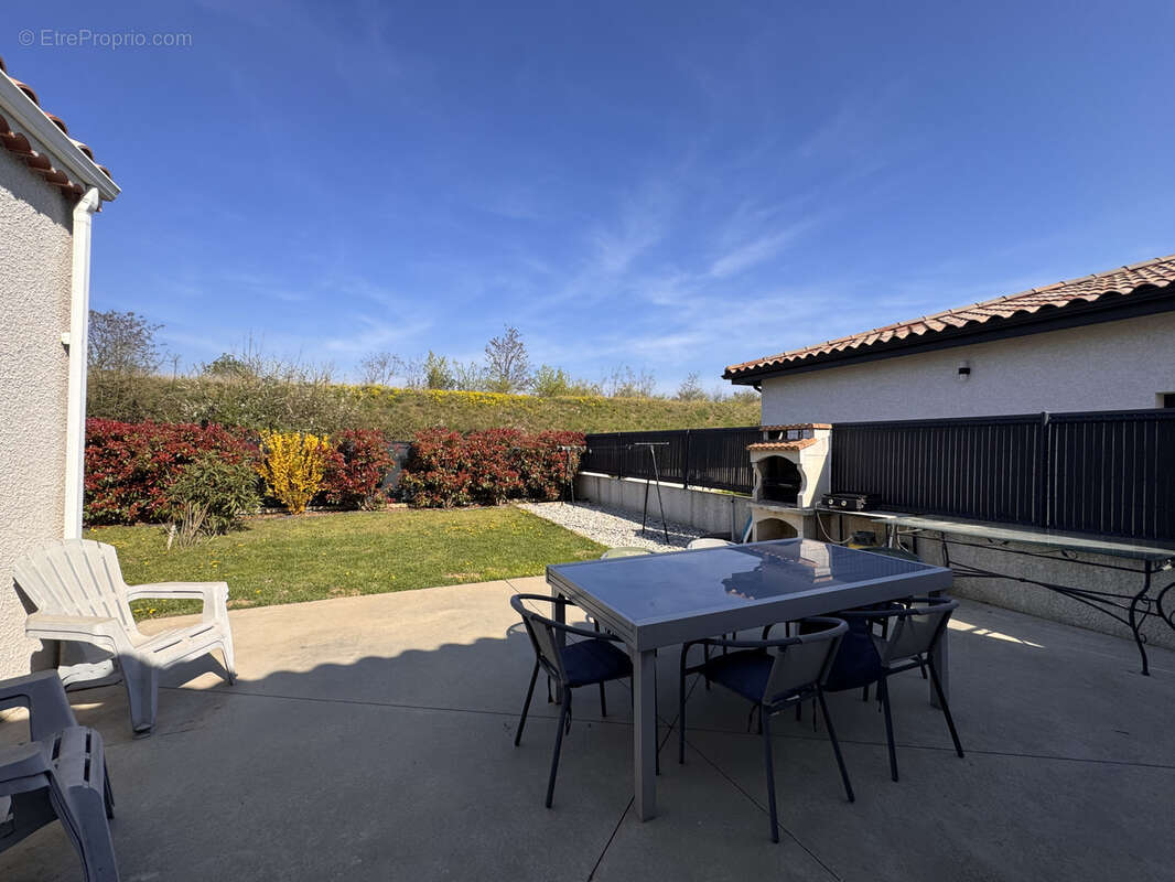 Maison à LA ROCHE-DE-GLUN