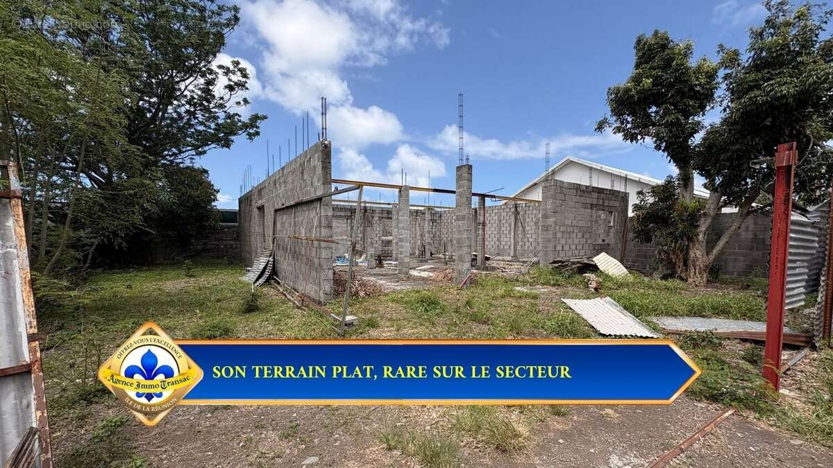 Terrain à SAINT-ANDRE