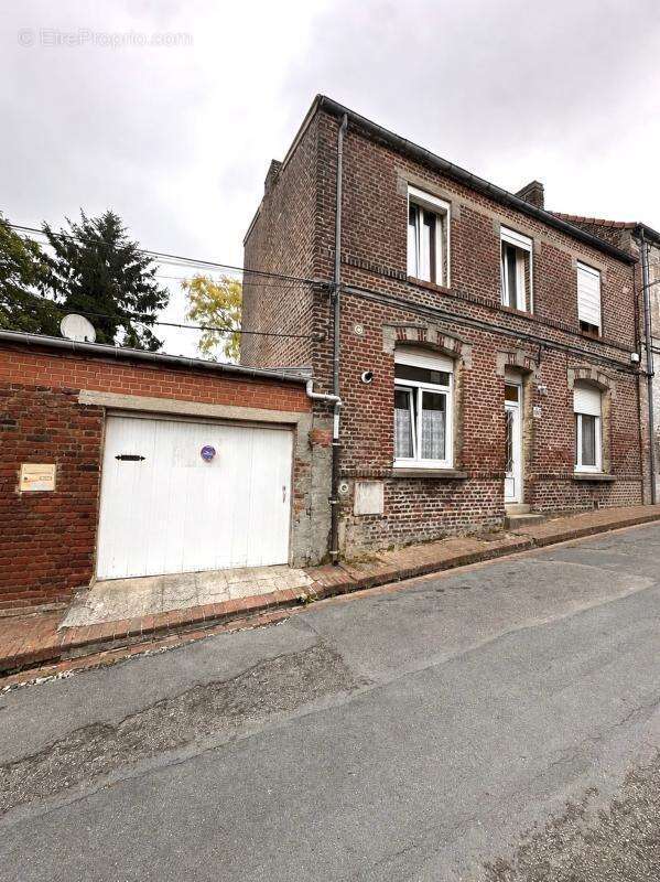Maison 85 m² à Bruay-La-Buissiere  - photo 10