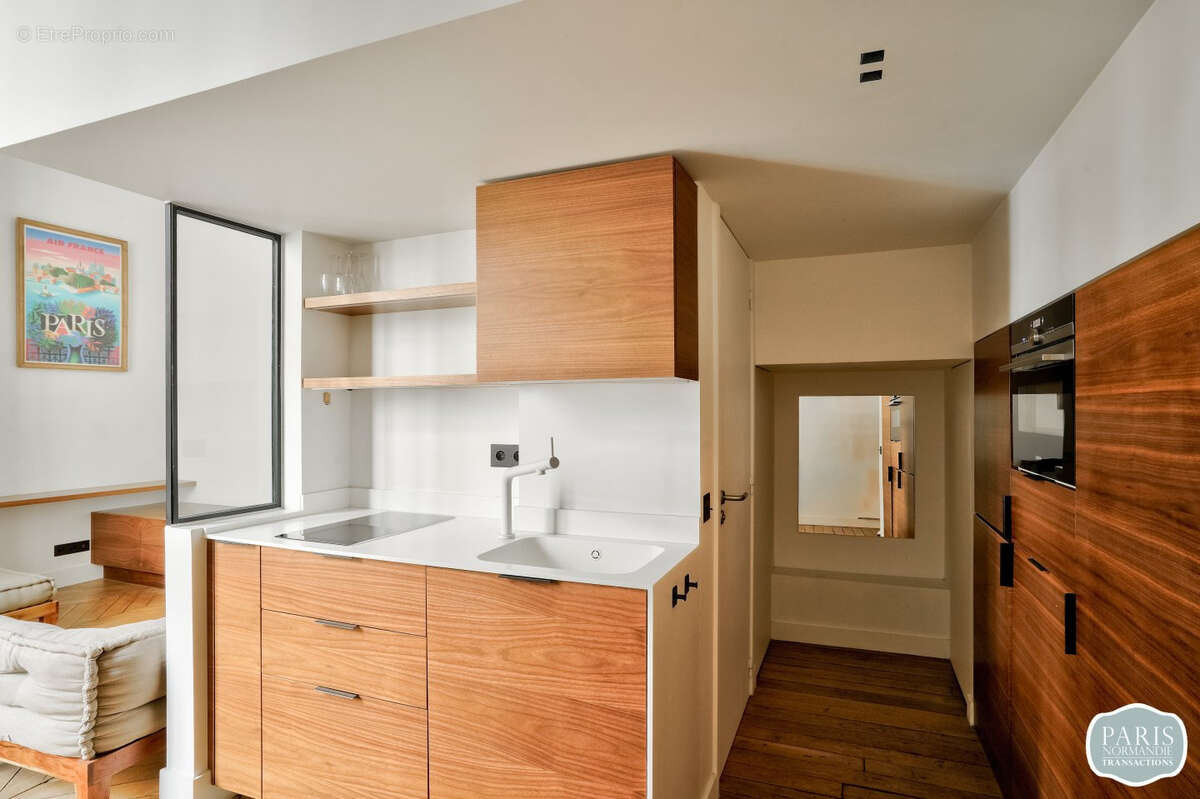Appartement à PARIS-7E