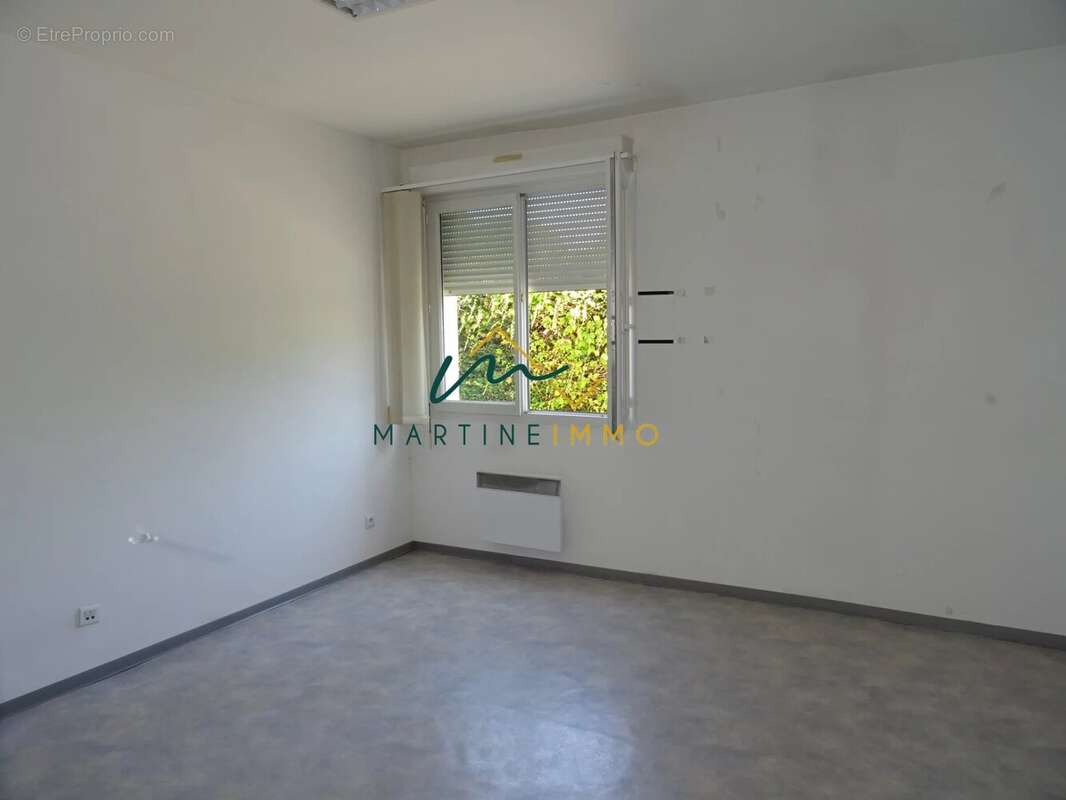 A vendre entrepot a miramont de guyenne (47800) - photo 7
