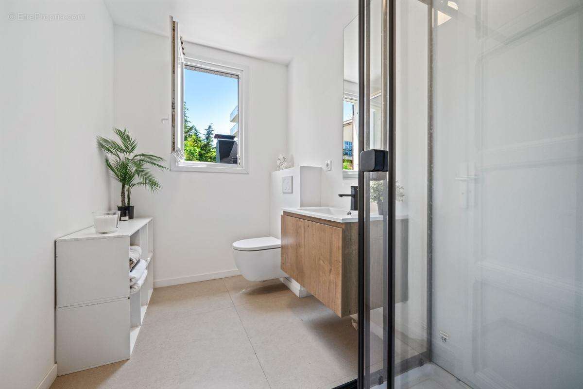 Maison de ville rénovée, 122 m2 piscine quartier Vespins - photo 9