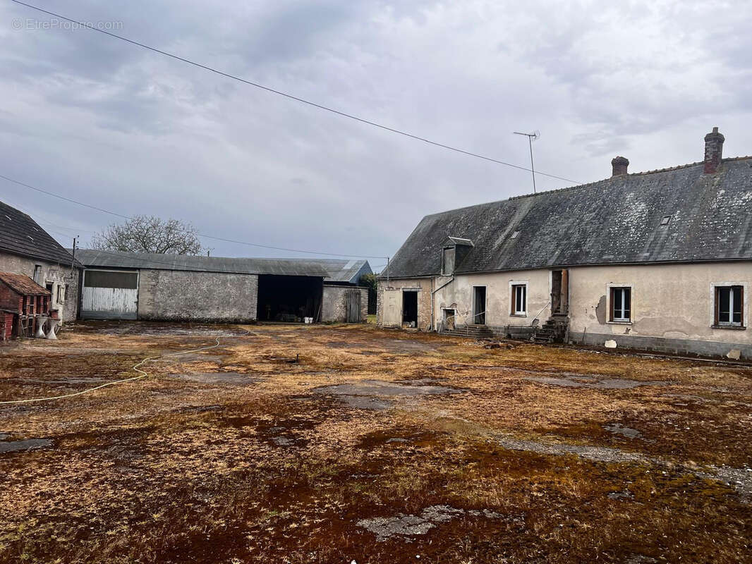 Maison à ANGERVILLE