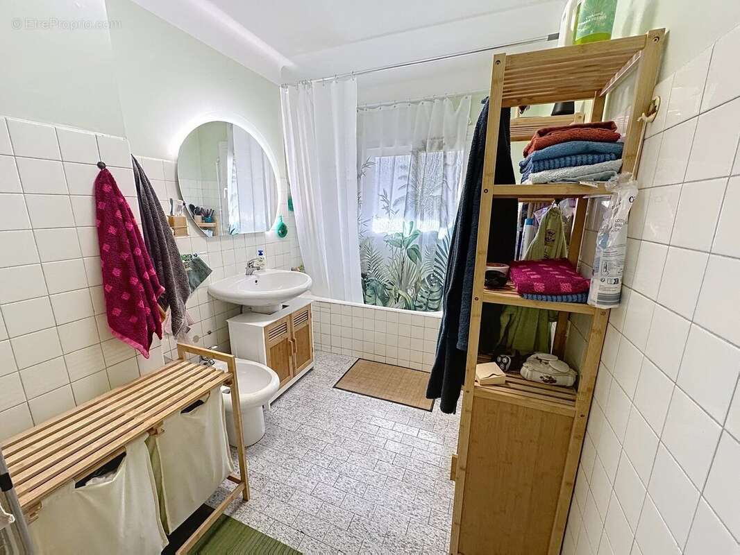 Appartement à LE CANNET