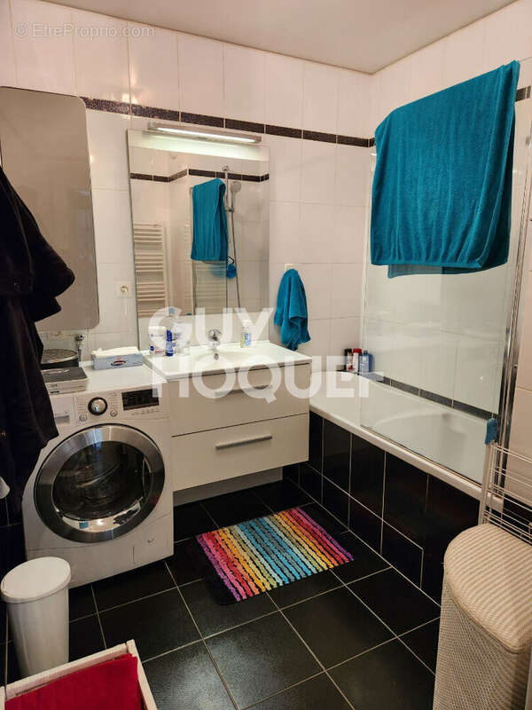 Appartement à ROSNY-SOUS-BOIS