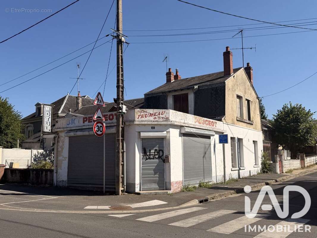 Appartement 336 m² à Vierzon  - photo 3