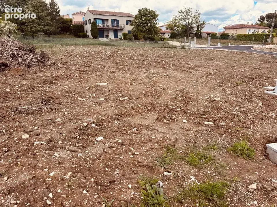 Terrain 360 m² à vendre à Greasque (13850) - photo 3
