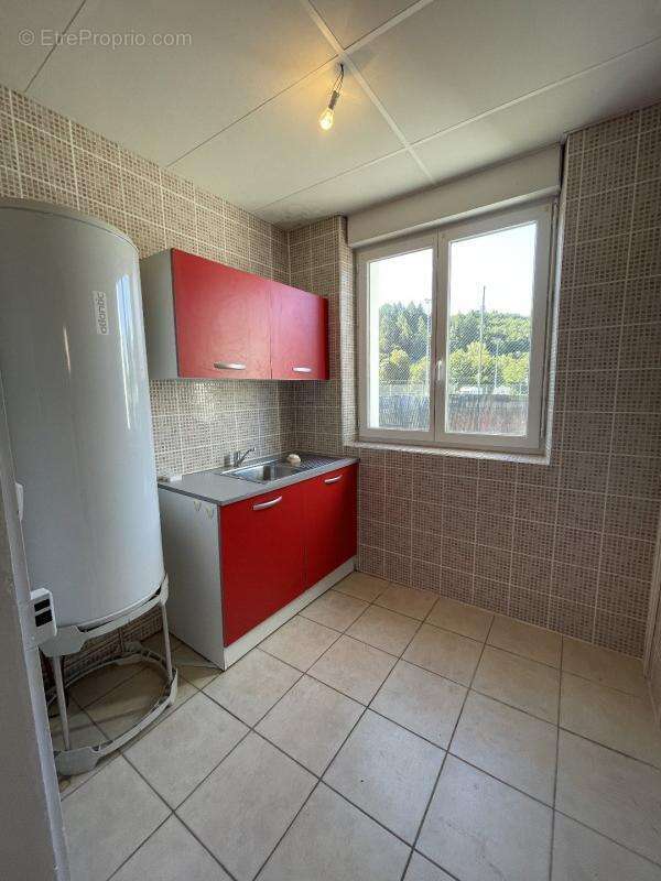 Appartement à SAINT-PRIEST-TAURION