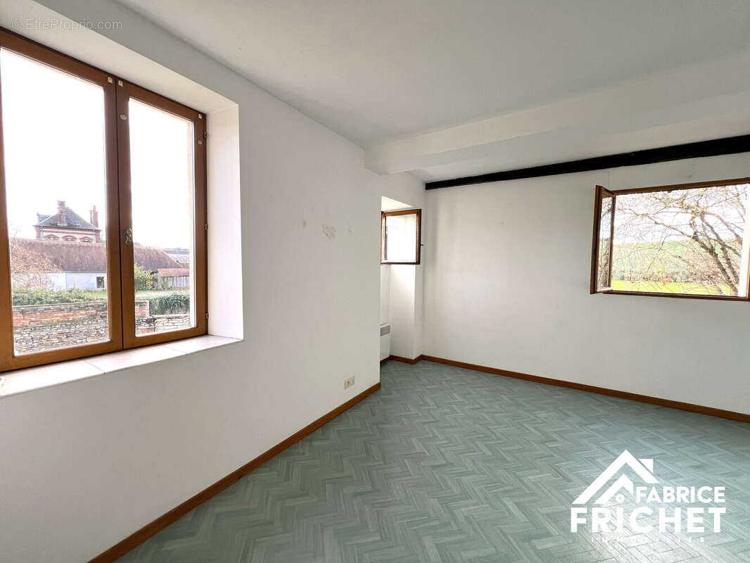 Maison à PACY-SUR-EURE