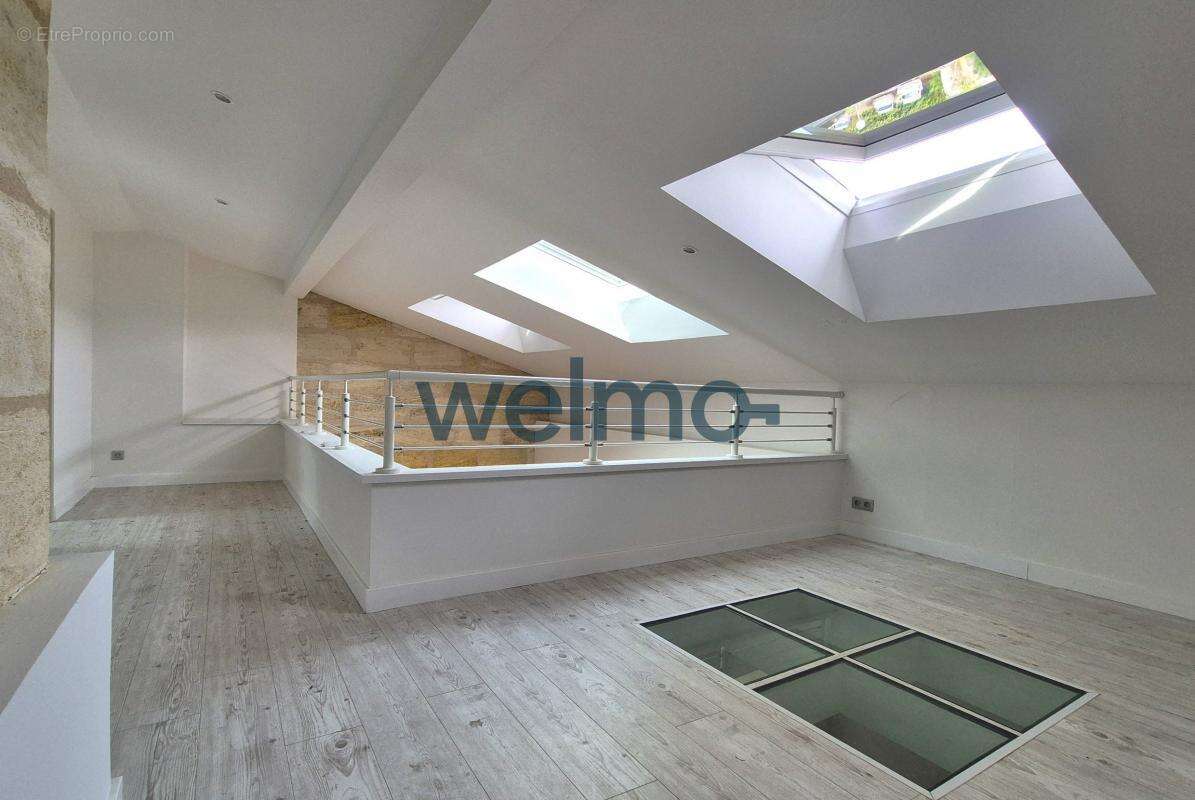 Appartement à BORDEAUX