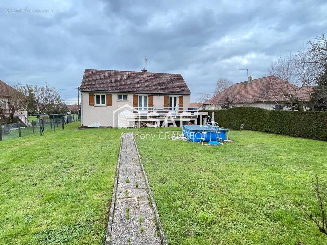 Photo 1 - Maison à JUSSEY