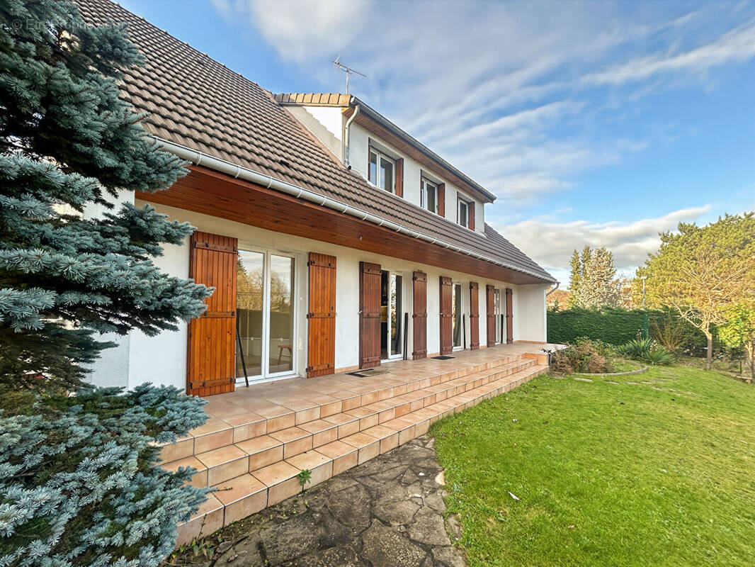 Maison à VILLEBON-SUR-YVETTE