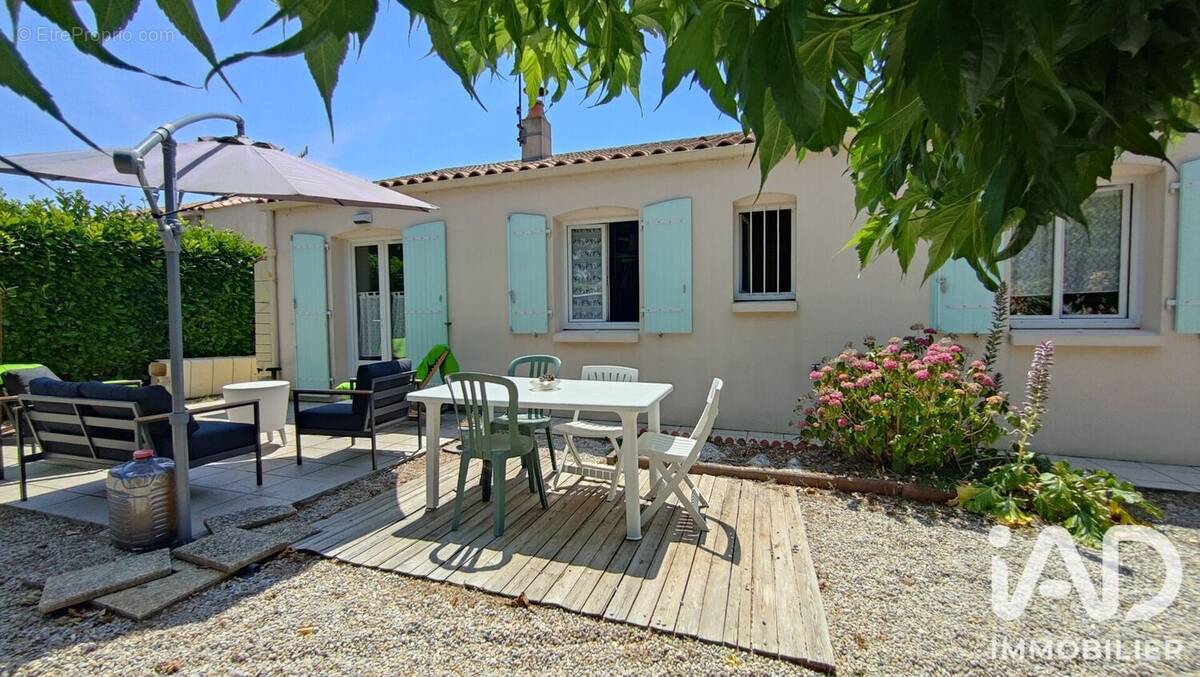Photo 1 - Maison à SAINT-VINCENT-SUR-JARD