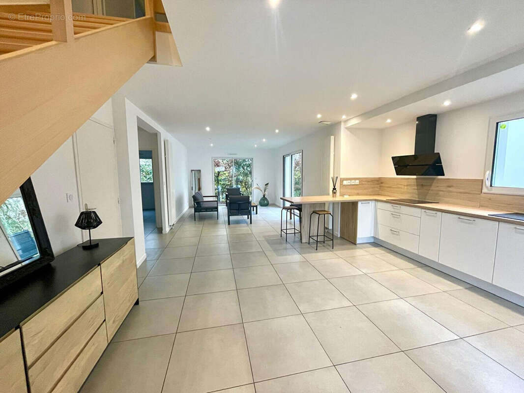 Maison à DOUVRES-LA-DELIVRANDE