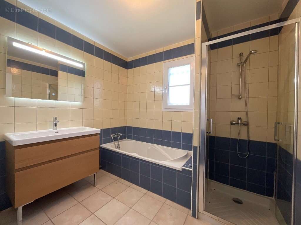 Maison à SAINT-GALMIER