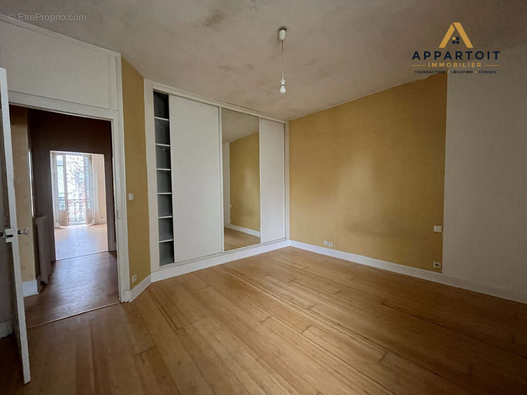 Appartement à VICHY
