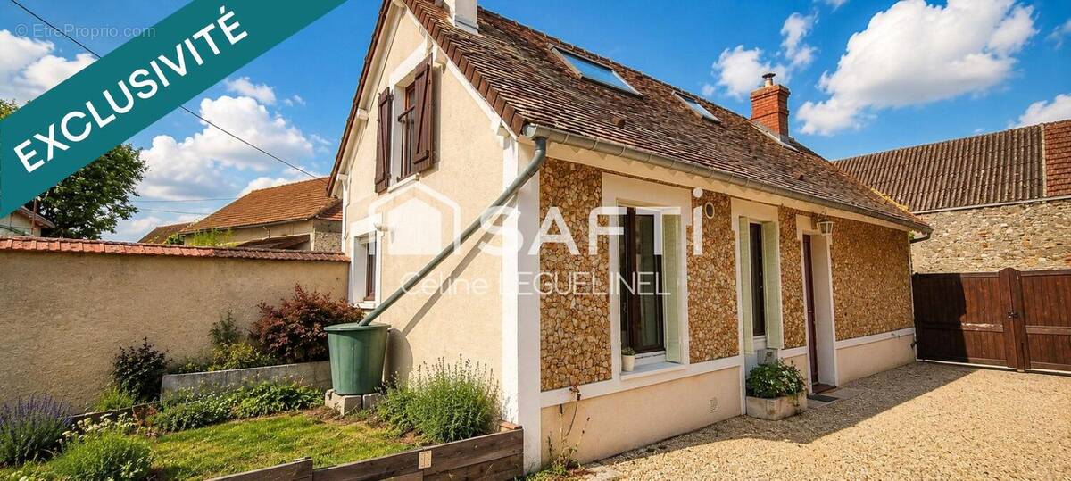 Photo 1 - Maison à HOUDAN
