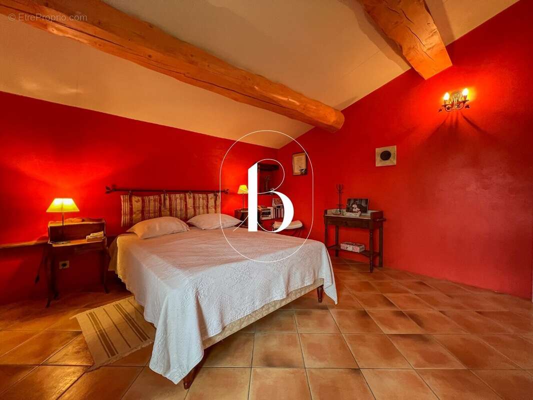 Maison à GOUDARGUES