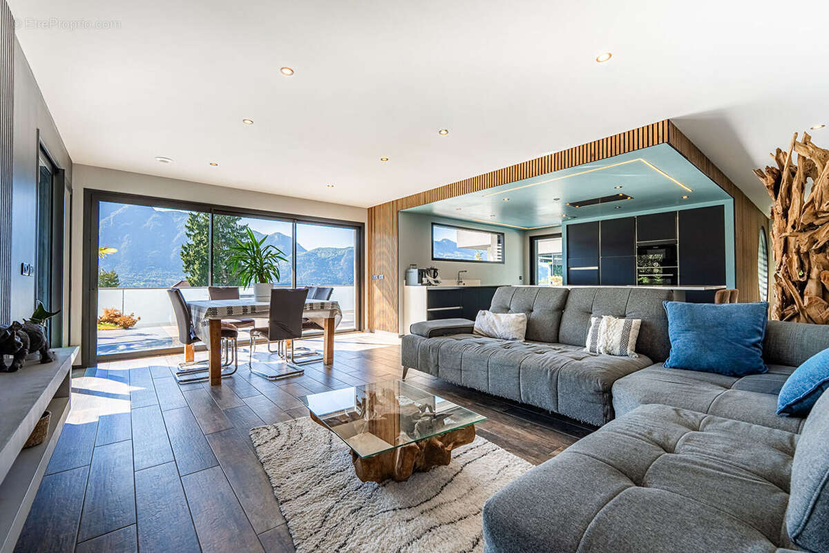 Villa contemporaine avec piscine intérieure et vue lac - photo 6