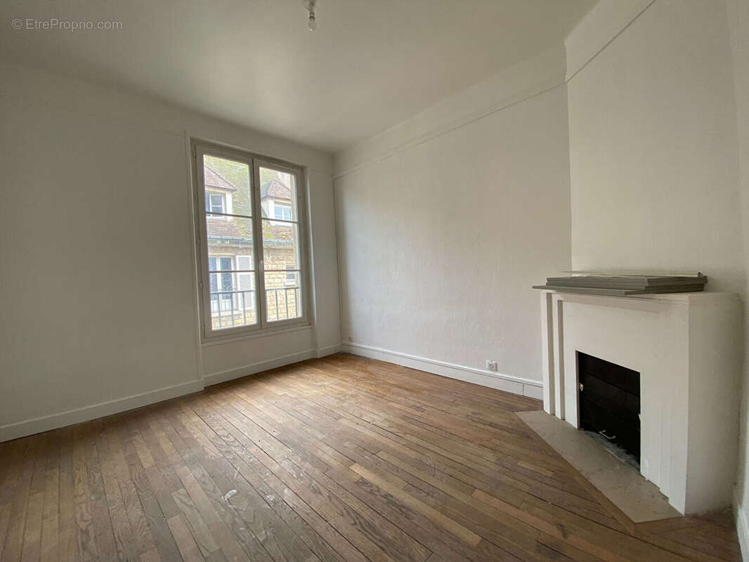 Appartement à FALAISE