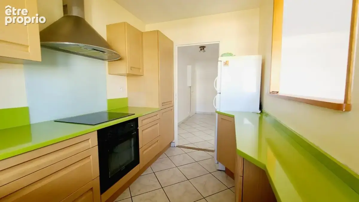 Chartres- appartement 73.55 m² - ascenseur - balcon - cave et parking - photo 7