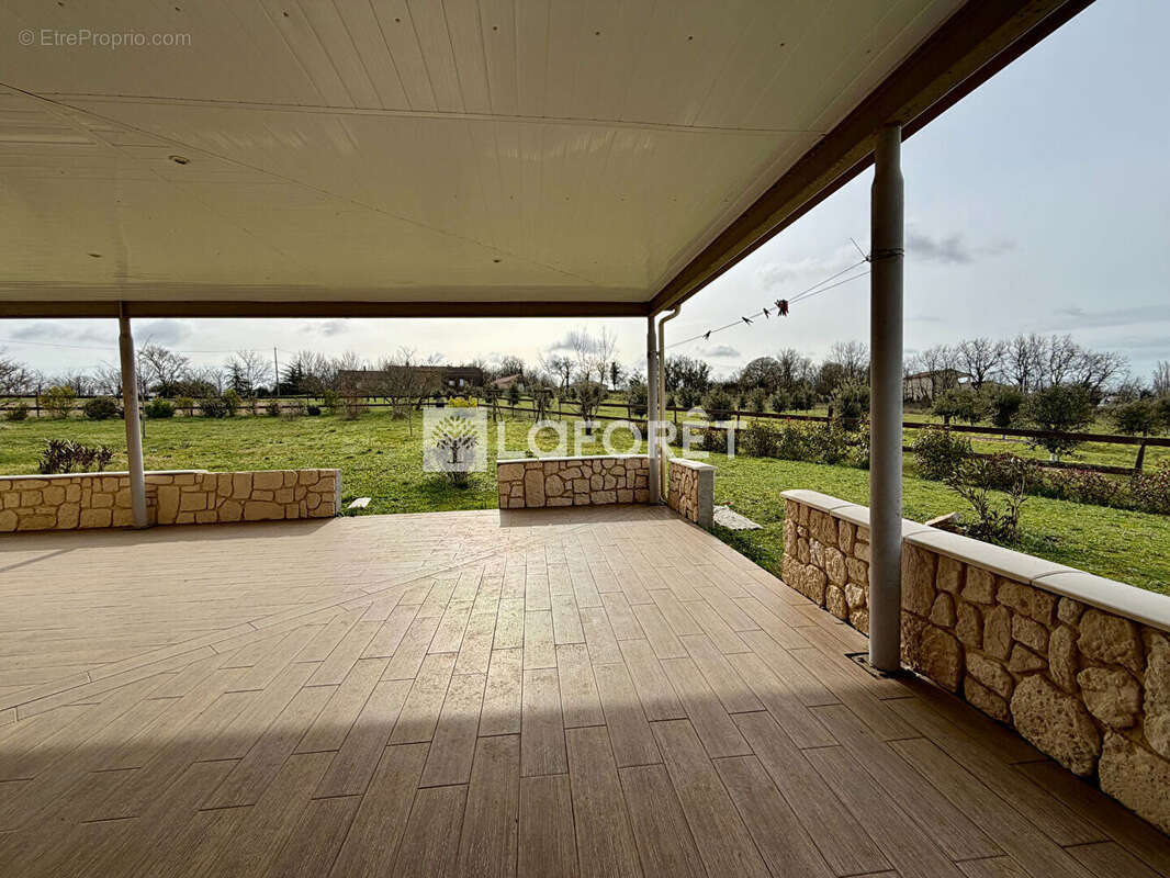 Maison à LABASTIDE-MARNHAC