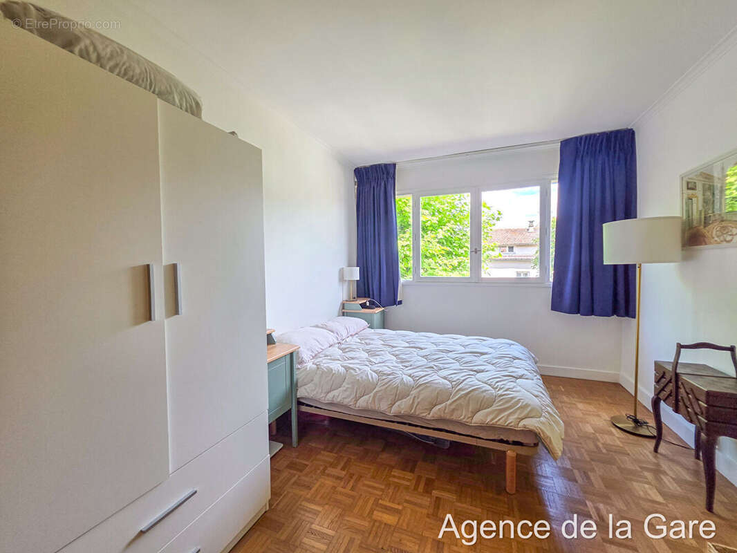 Appartement à MAISONS-LAFFITTE