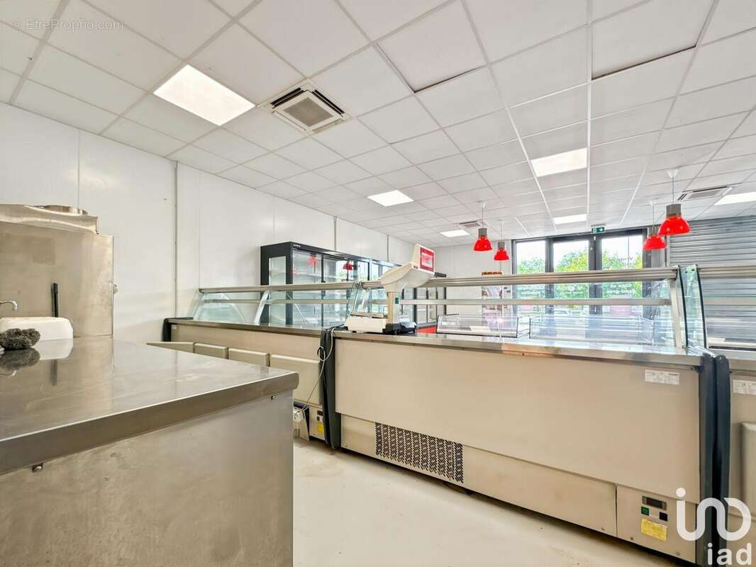 Photo 8 - Commerce à MONETEAU