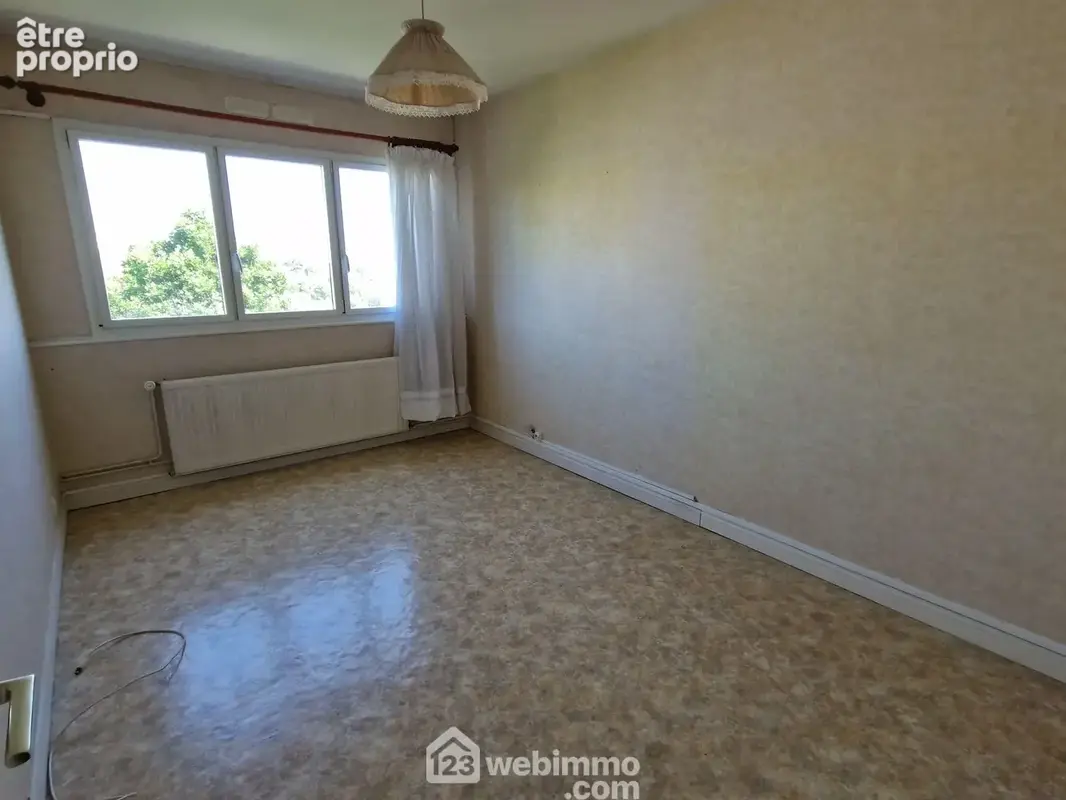 Appartement 4 pièces 96 m² à vendre à La Roche-Sur-Yon (85000) - photo 27