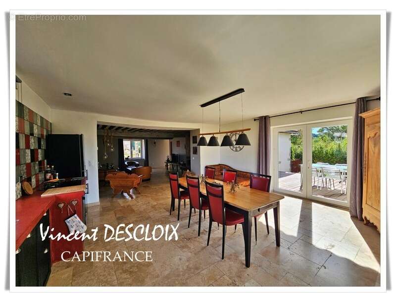 Maison à DUN-LES-PLACES