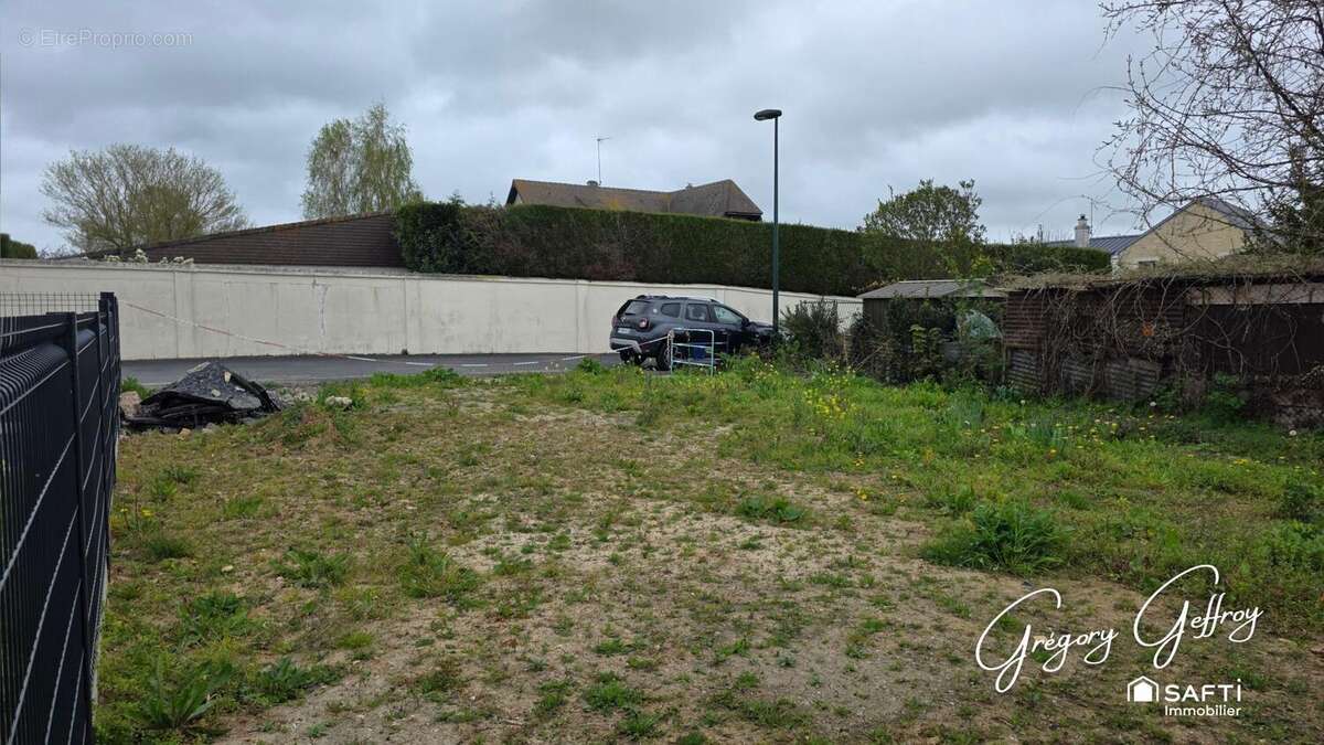 Photo 3 - Terrain à SAINT-MARTIN-DE-FONTENAY