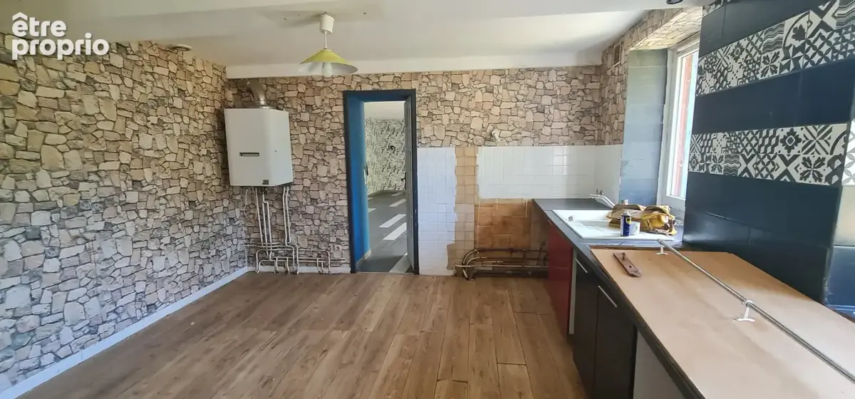 Maison avec dépendances - photo 2