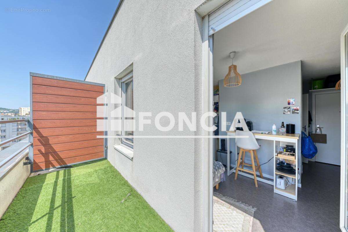 Appartement à LYON-7E