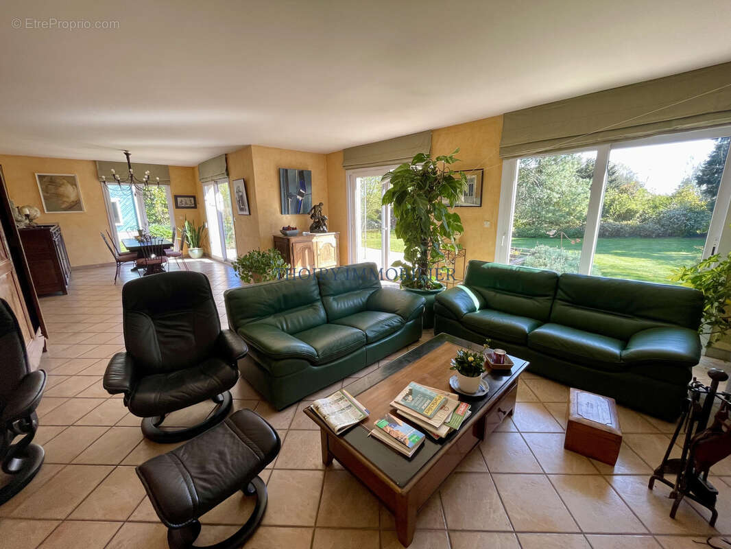 Maison à MONTFORT-L&#039;AMAURY