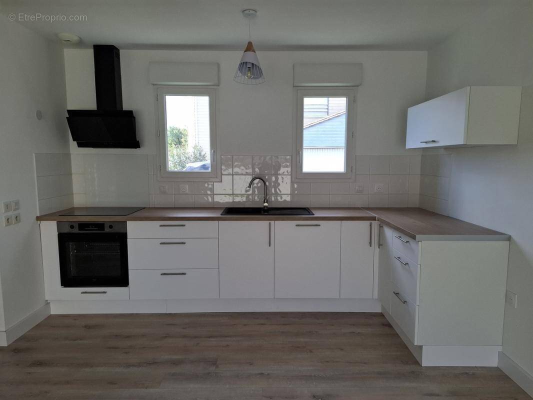 Maison à SAINT-SAUVEUR-D&#039;AUNIS