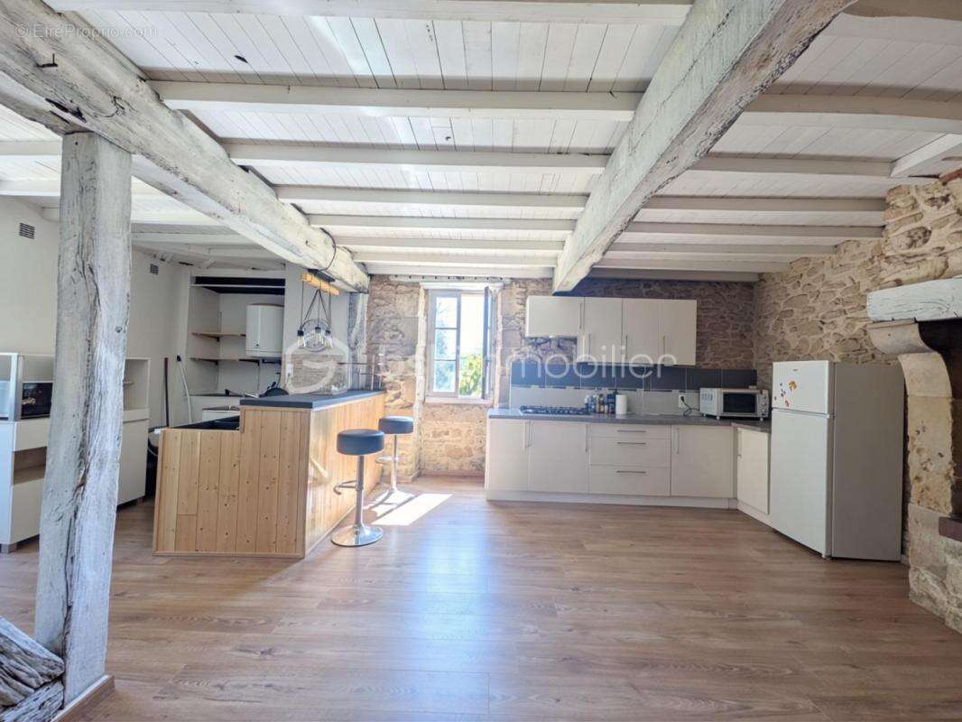 Maison à MIRANDE