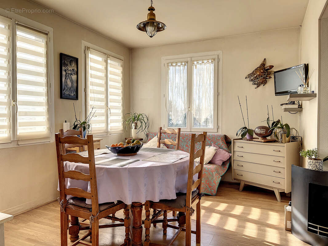 Appartement à COUTANCES