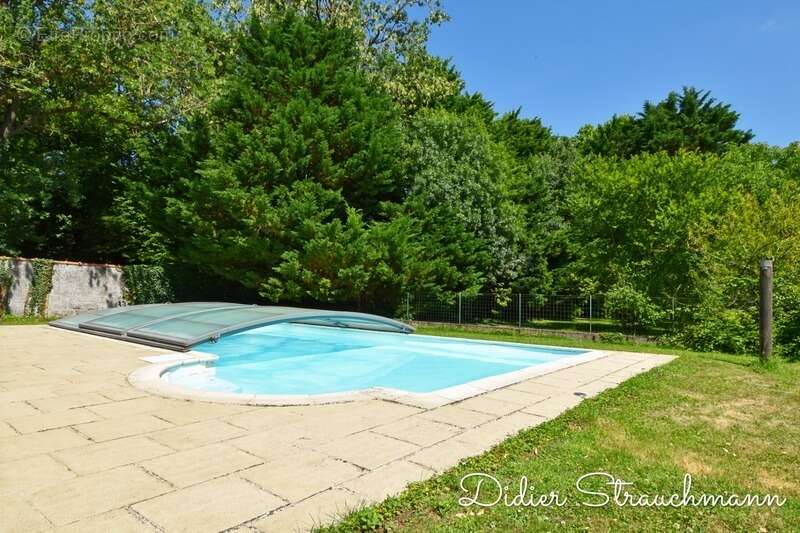 Maison à AIGREFEUILLE-D&#039;AUNIS