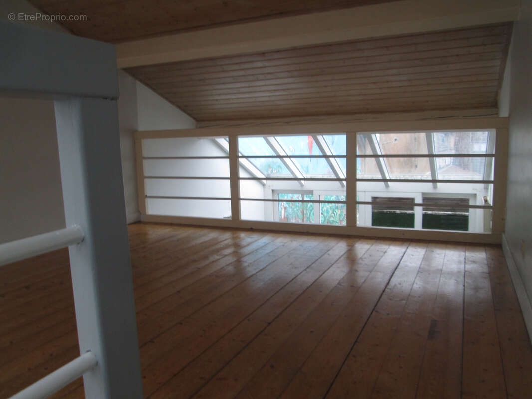 Appartement à LUXEUIL-LES-BAINS