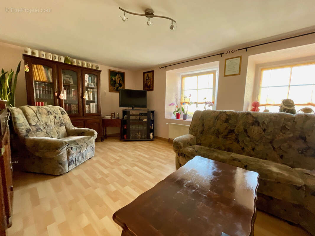 Maison à SARRE-UNION